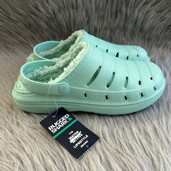 Rugged Shark Lined Clogs Girl Size 5 Mint Blue Slip On Shoes Sandals Lightweight - Picture 1 of 8